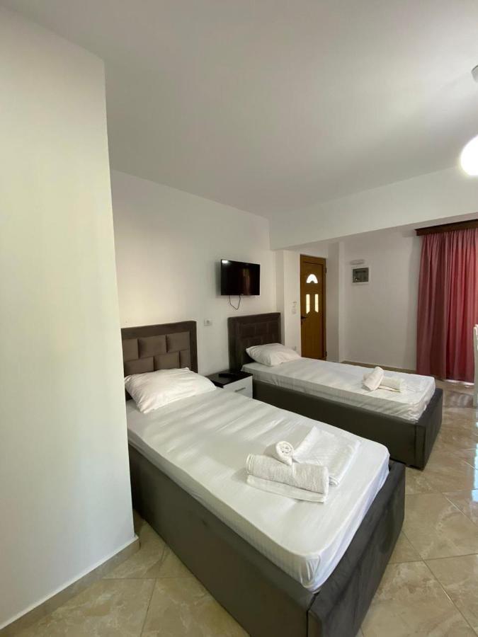 Dosti Apartment คซามิล ภายนอก รูปภาพ