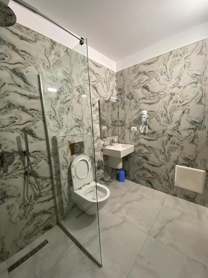 Dosti Apartment คซามิล ภายนอก รูปภาพ