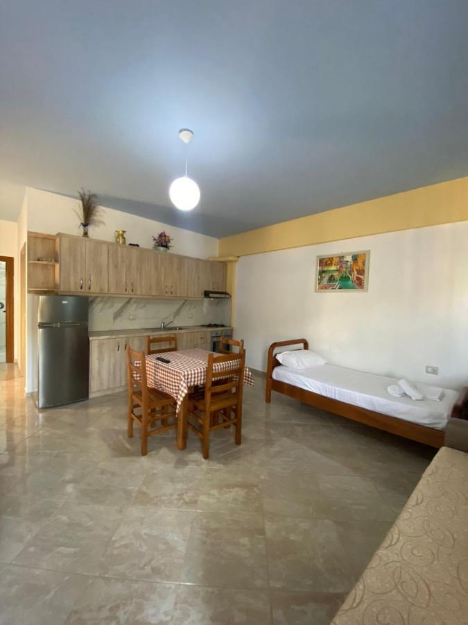 Dosti Apartment คซามิล ภายนอก รูปภาพ