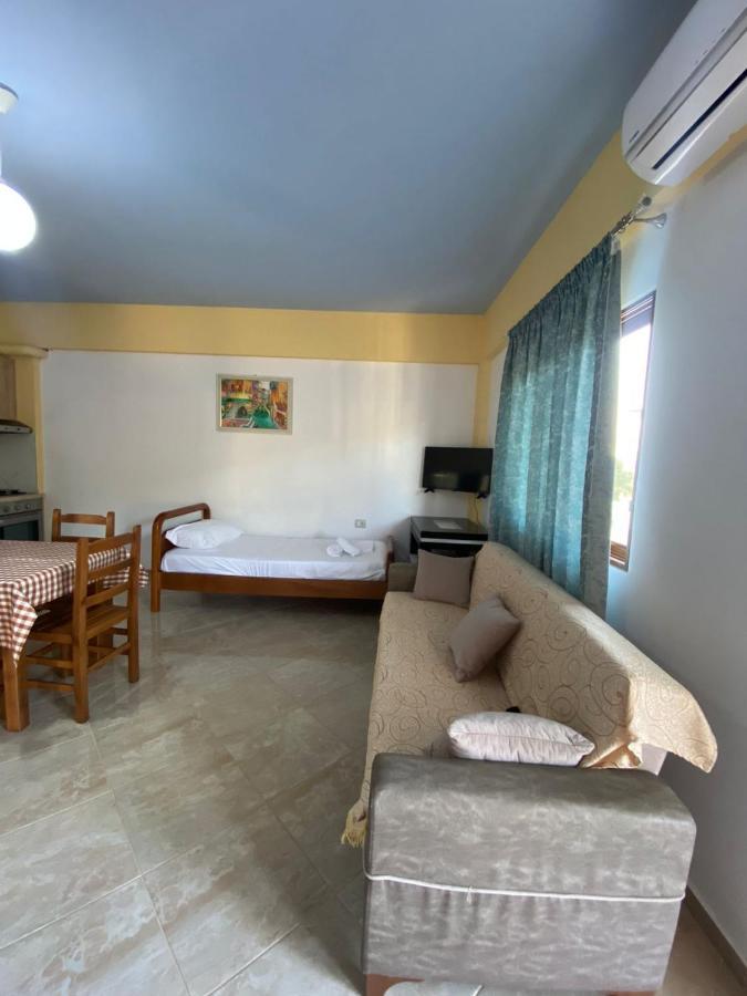 Dosti Apartment คซามิล ภายนอก รูปภาพ