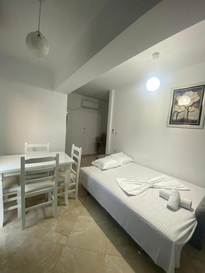 Dosti Apartment คซามิล ภายนอก รูปภาพ